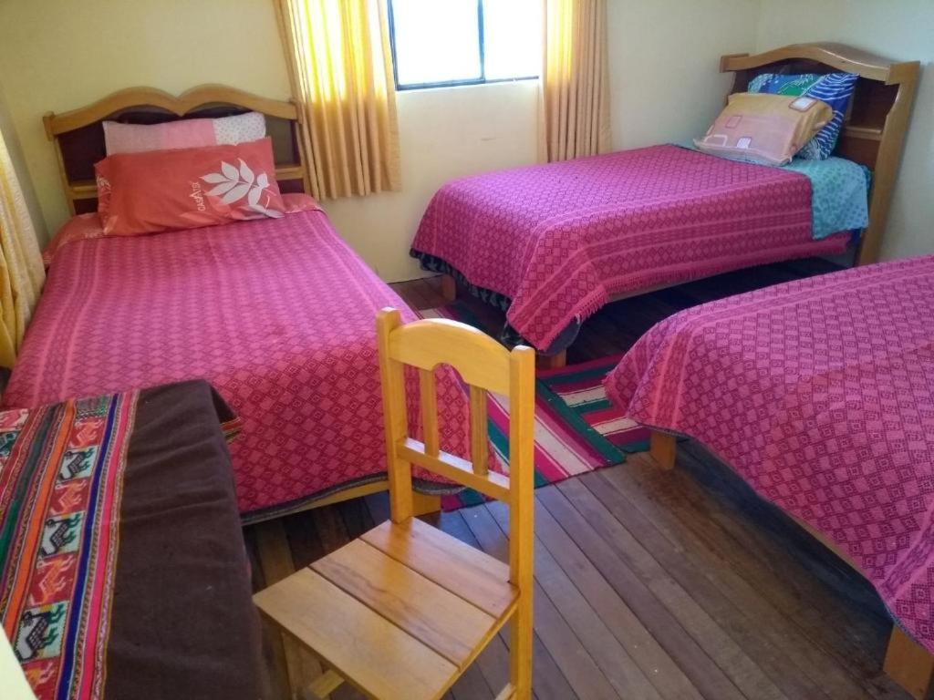Готель Hostal Luna Del Titikaka En Isla De La Luna Bolivia Екстер'єр фото